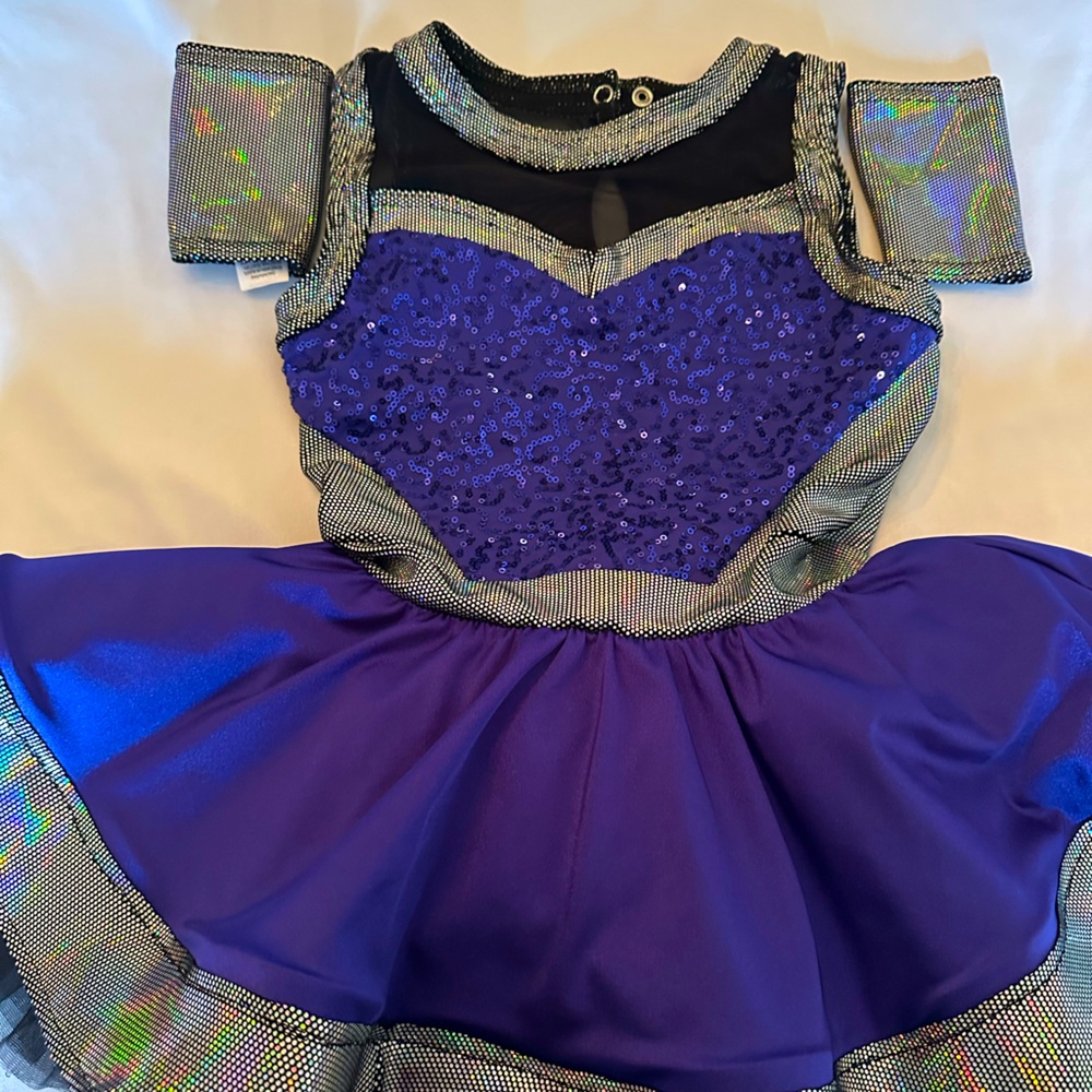 Weissman purple/black/shiny Girls dance costume